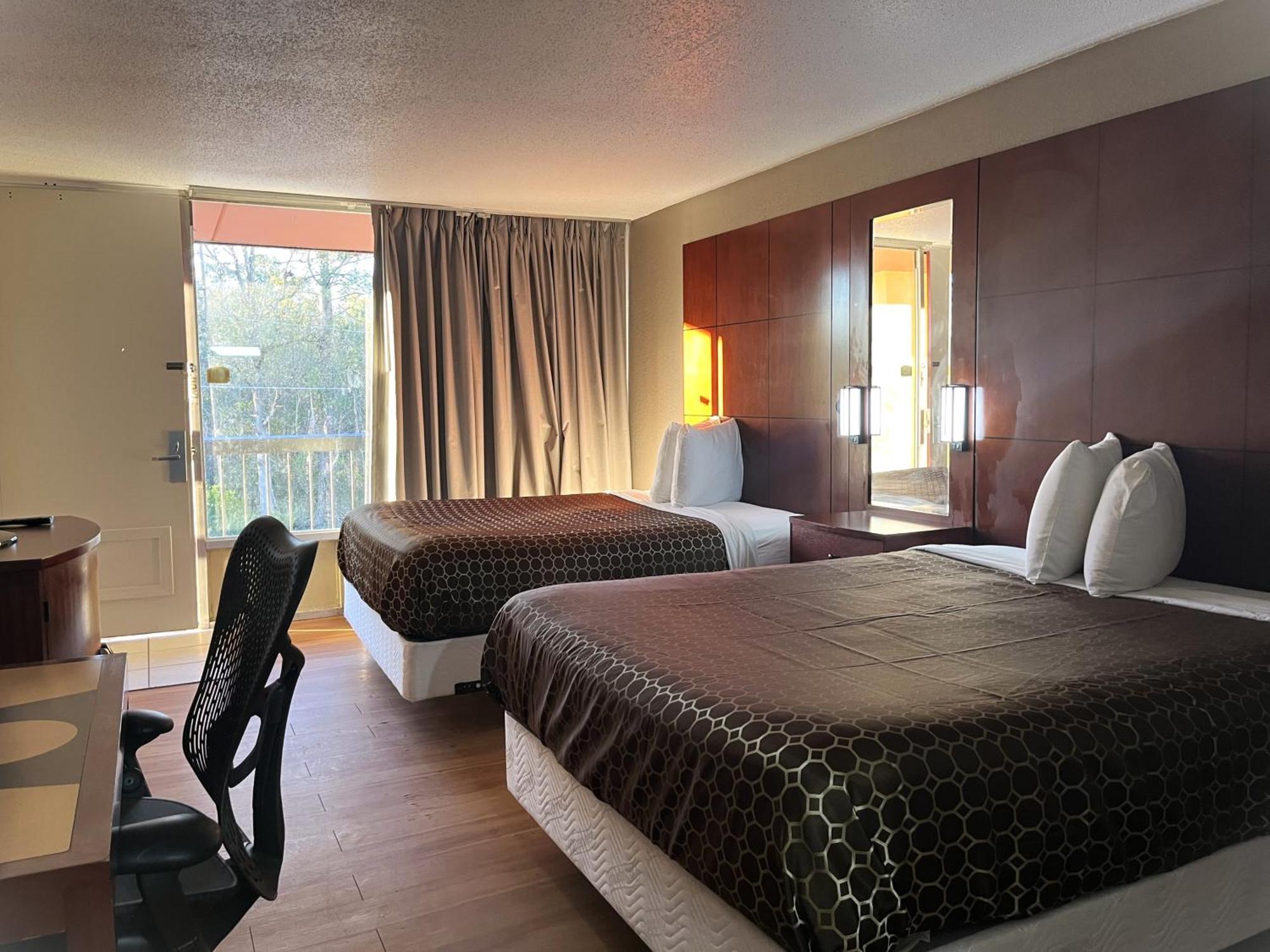 Budgetel Inn Phenix City Exterior foto